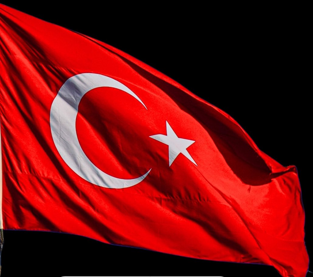 KuafTrkan's tweet photo. 🍃Sakin,
Mutlu,huzurlu ,
Bir gün diliyorum.
Canım Türkiyem 
🌿GÜNAYDN DOSTLAR🌿 https://t.co/LR6v7RZbdS