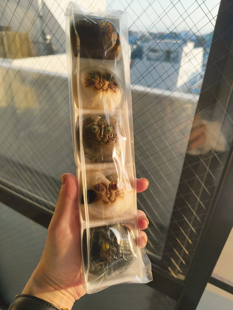 もず串 tweet media