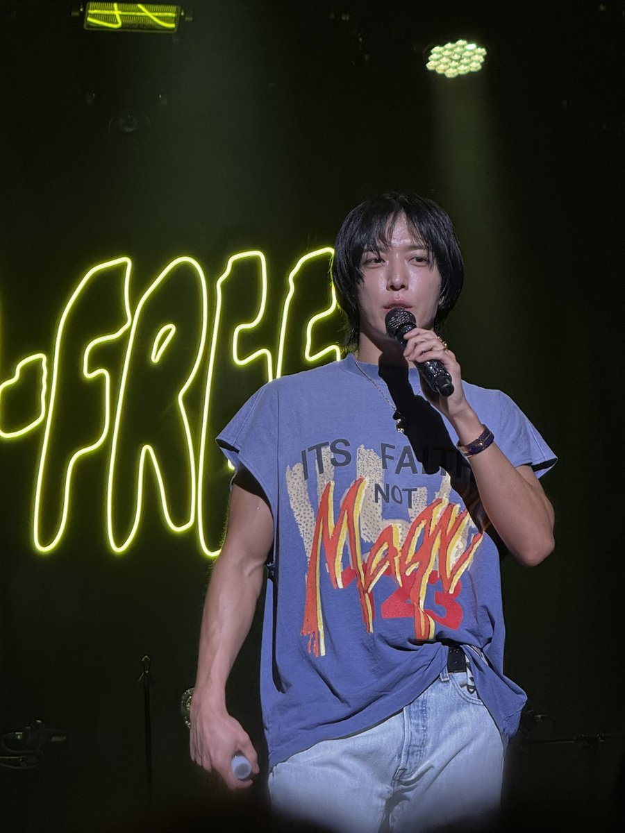 jheslayyy's tweet photo. Hindi ko talaga alam paano ako naka survive nung DFree 🥰🫶
03032024
#정용화 #JUNGYONGHWA
#CNBLUE #씨엔블루 #DFREE https://t.co/qt4OH8h7TC