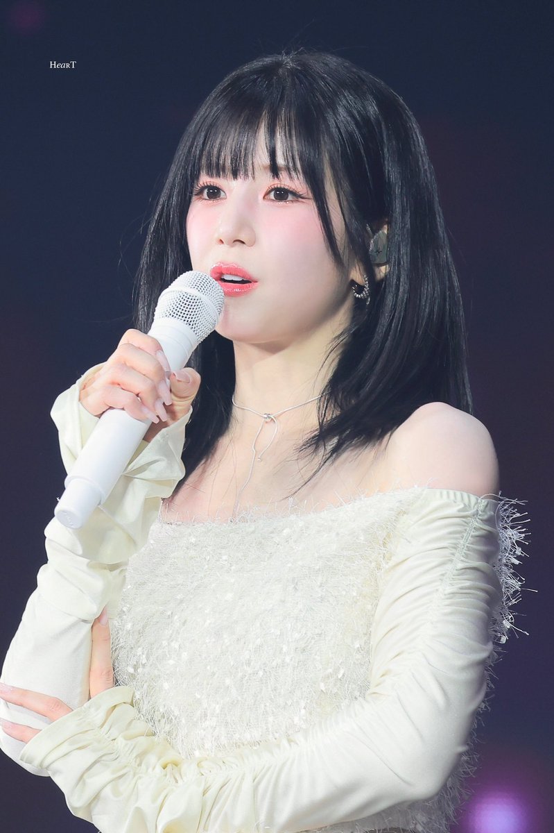 초롱날 초롱시
(<a href="/Apinkpcr/">박초롱</a>)
#Apink #에이핑크
#박초롱 #초롱 #Chorong
#HAPPY_CHORONG_DAY