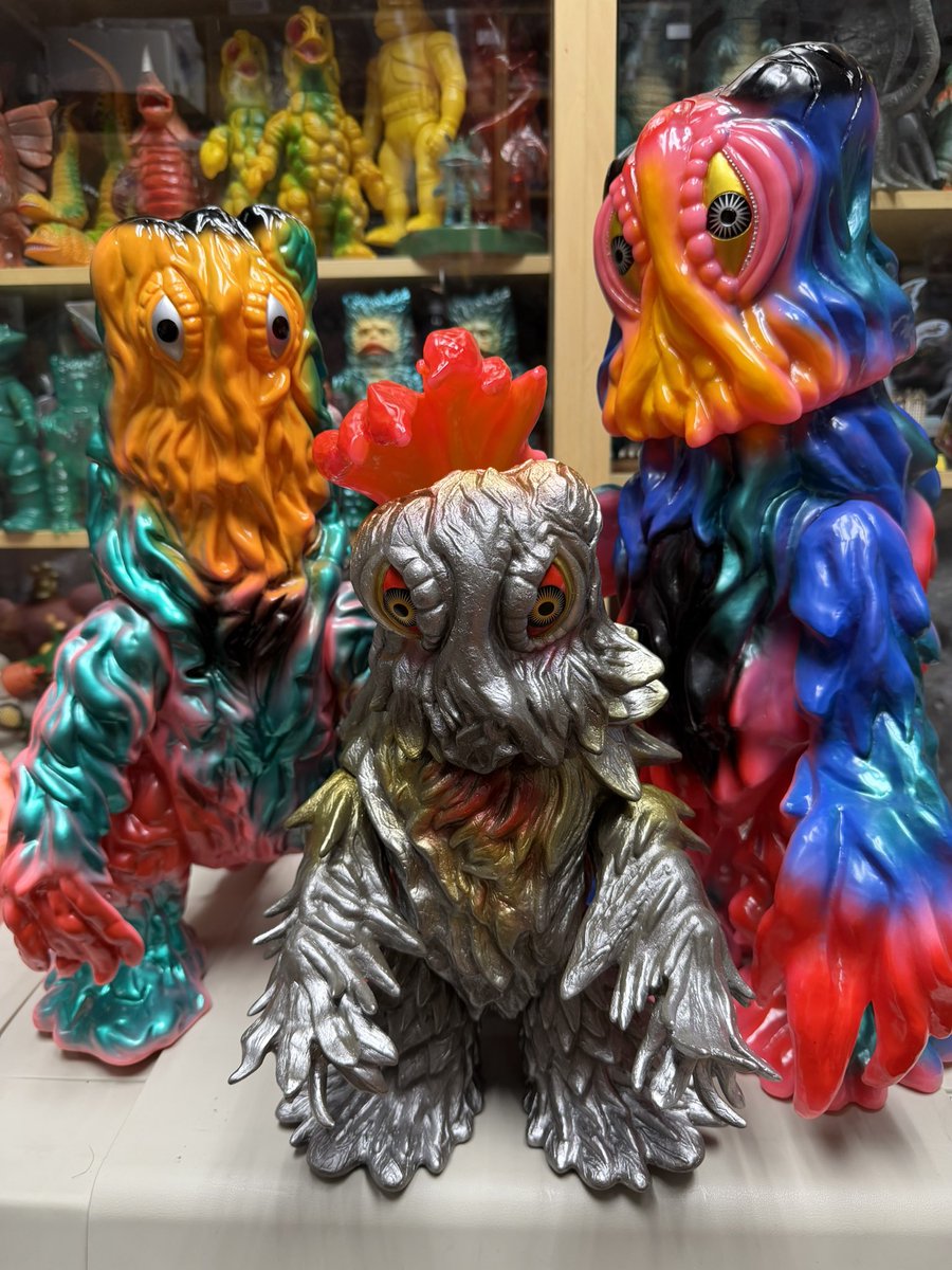 新入りのヘドラくん。 ヤマダマサミさんの造形は好きだ。