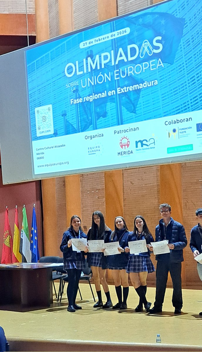 SagradaFamiliaBaFEC tweet media