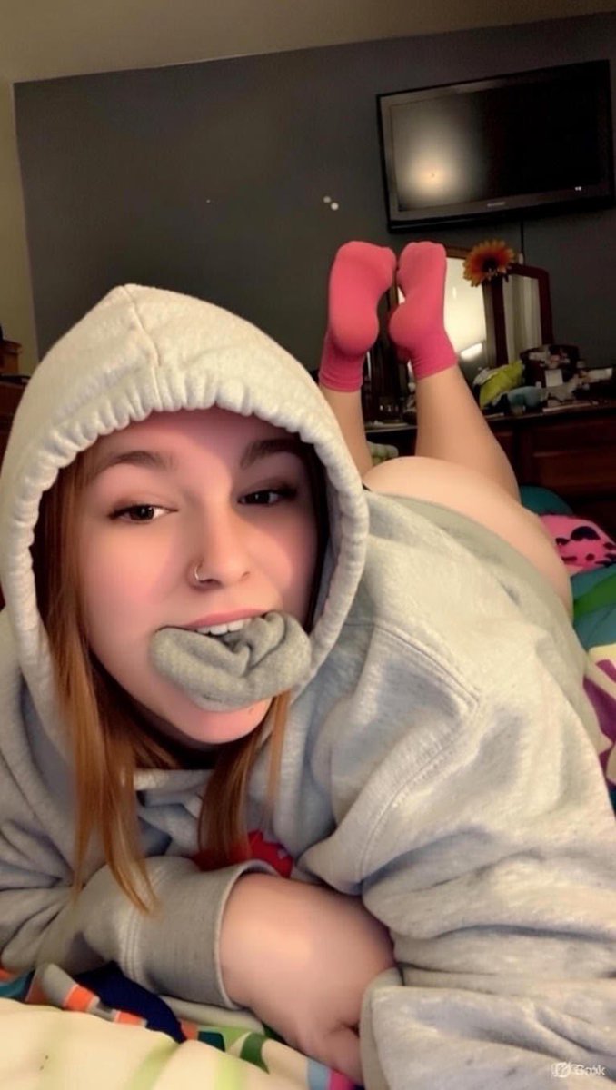 outcastedmw's tweet photo. Who rocks socks in their mouth best https://t.co/y6kRUIxVk3