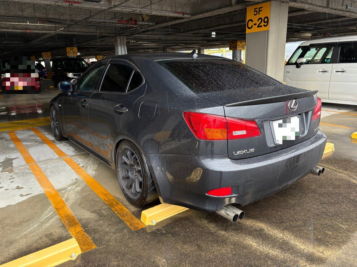 SkAsk__'s tweet photo. IS350 即ドリ　売ります！
福岡県から
希望60万円 話が早い人値下げ叶
車検 R9/7/21
17.1万キロ〜
現状不具合はありません。
改造内容4枚目の写真に載せてます。
追加の写真はリプ欄に載せます。
改造車ですので、現車確認お願いします！
 #拡散希望 #車売ります  #売ります 車売ります https://t.co/YSb4RslWLn
