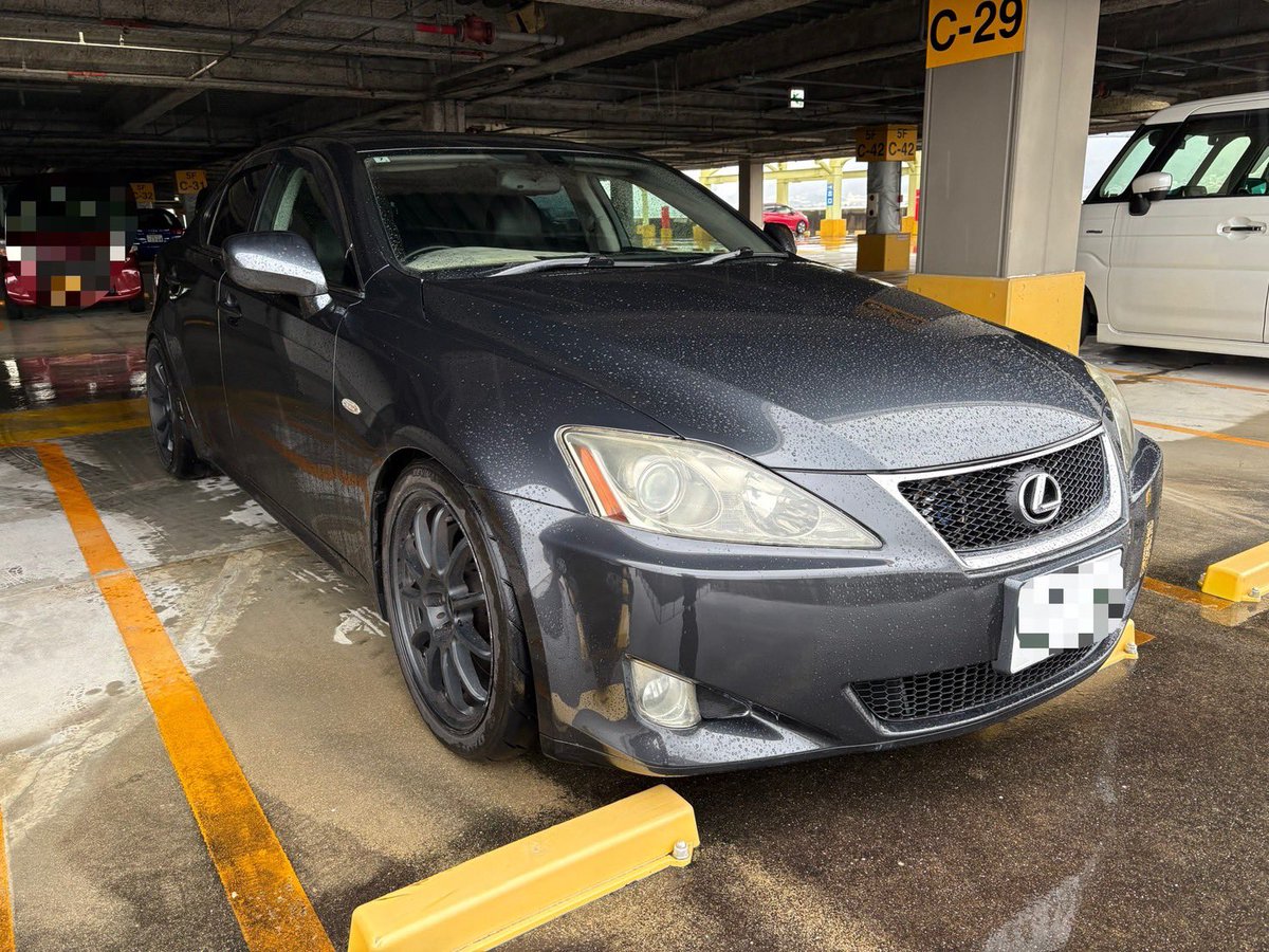 SkAsk__'s tweet photo. IS350 即ドリ　売ります！
福岡県から
希望60万円 話が早い人値下げ叶
車検 R9/7/21
17.1万キロ〜
現状不具合はありません。
改造内容4枚目の写真に載せてます。
追加の写真はリプ欄に載せます。
改造車ですので、現車確認お願いします！
 #拡散希望 #車売ります  #売ります 車売ります https://t.co/YSb4RslWLn