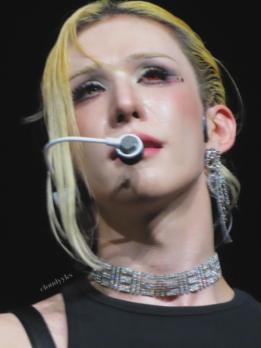 210226 ❤️‍🔥 XLOV CONCERT IN MAINZ

ethereal ✨

#XLOV #엑스러브
#FIRST_EURCPEAN_TCUR  #XLOVEUROPEANTOUR 
#XLOVinMainz #XLOVGermany #KpopRevolution #WUMUTI #우무티  <a href="/XLOV_official/">XLOV</a>