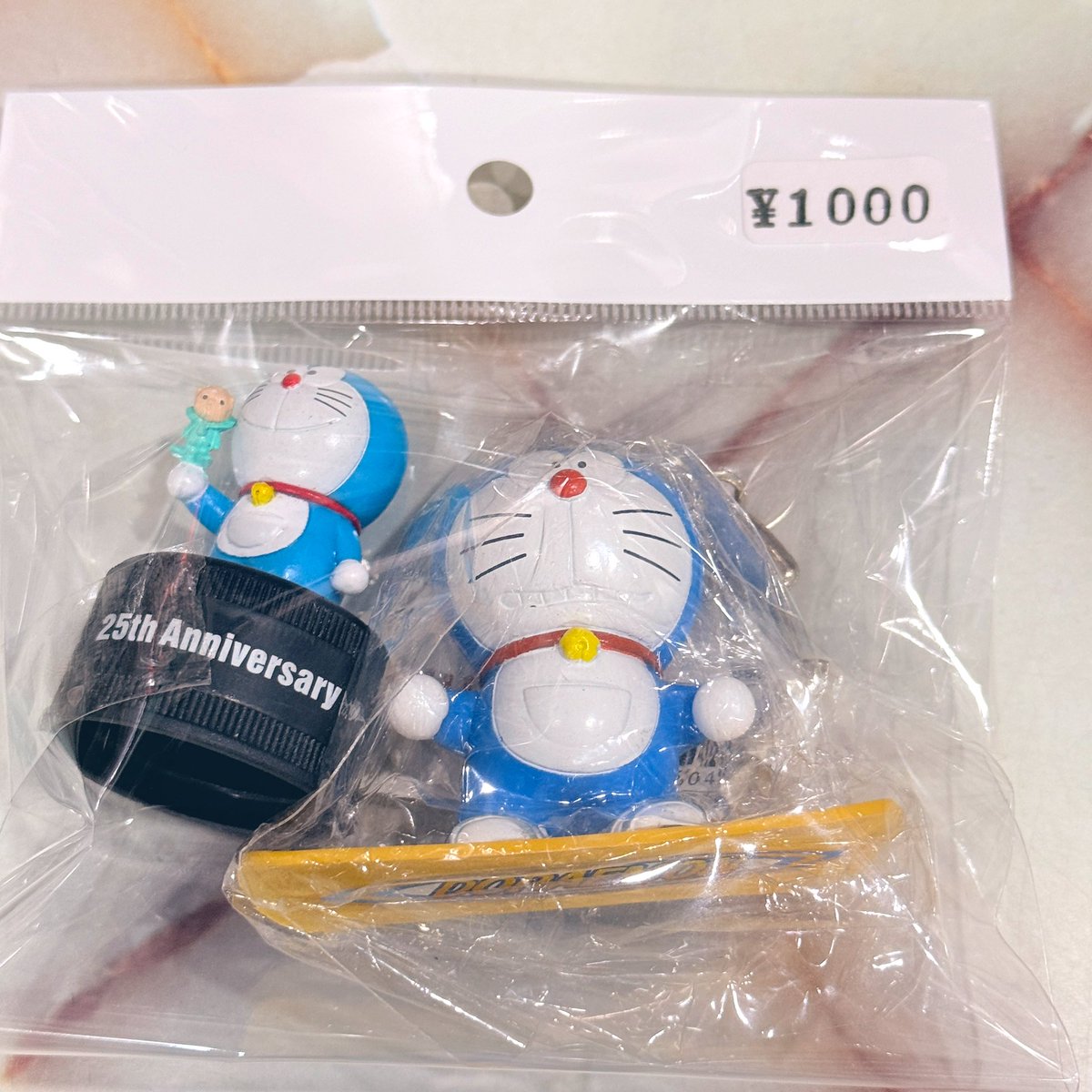 レトロ ドラえもん スノーボード キーホルダー セット 1000円⭕️