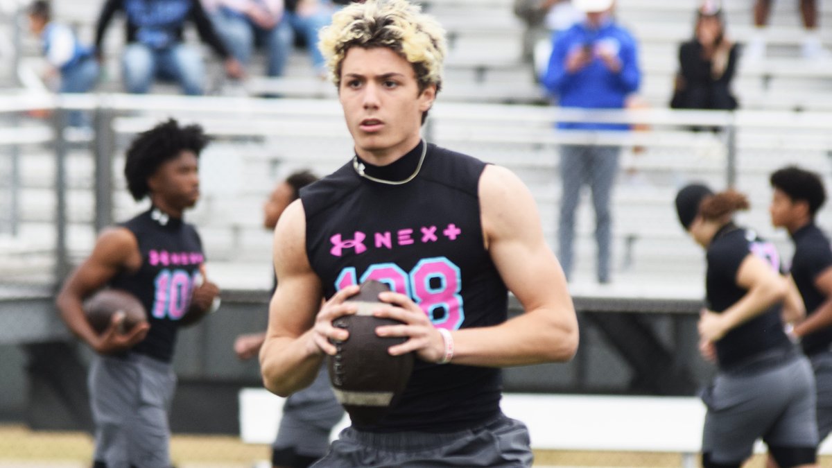 GPowersScout's tweet photo. 🏅MVP🏅

2028 @SLC_Recruiting QB Hudson Tomcheck (@hudsontomcheck) took home QB MVP honors at the #UANext Camp in Texas. #TXHSFB

The son of former Baylor QB Guy Tomcheck holds offers from Baylor, Houston, SMU, TCU, and UTSA.

https://t.co/bNV4ZOrn0j https://t.co/QHBR5sLB5a