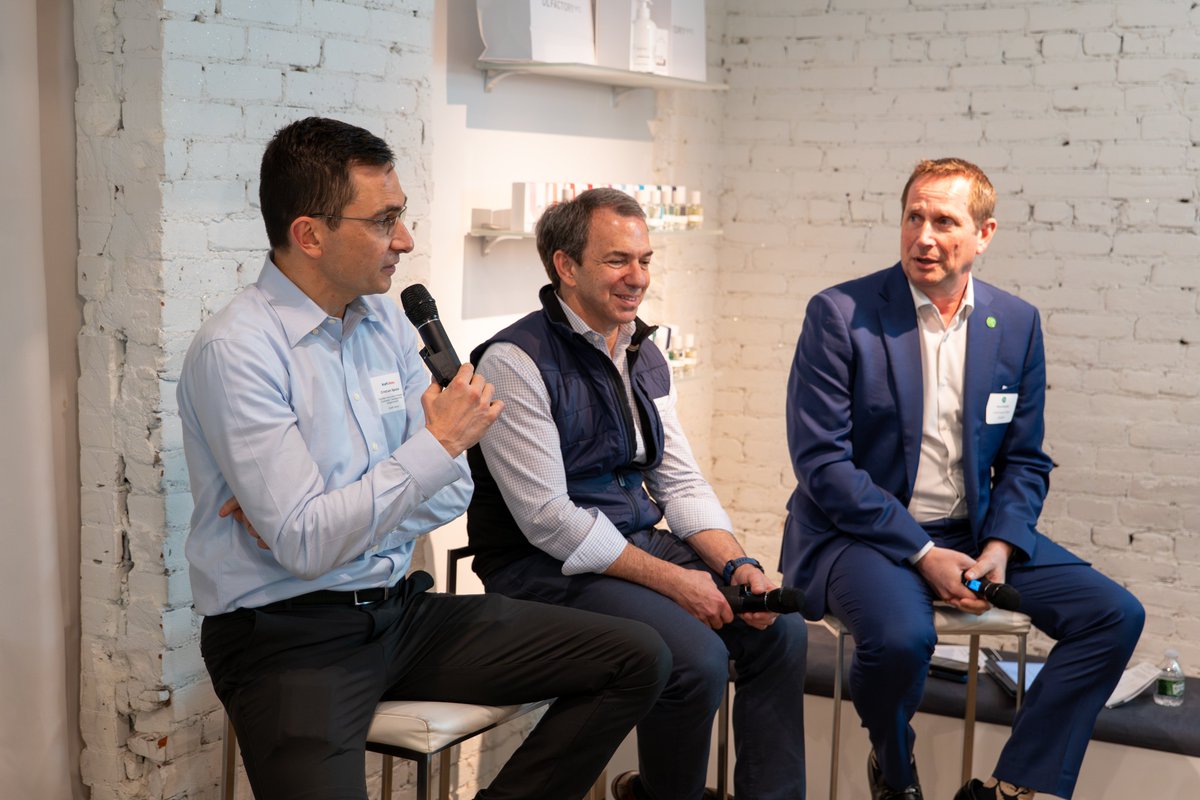 Mediafly tweet media