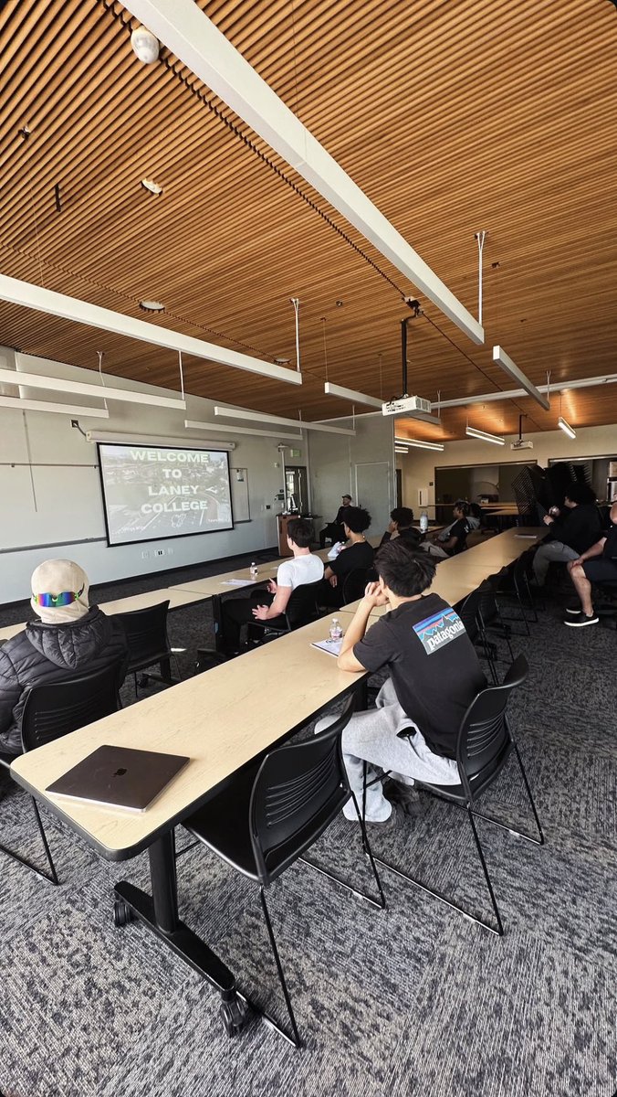 torok_jake's tweet photo. Really enjoyed being on campus for Official Visit day Saturday and learning more about the program. Grateful for the opportunity 🙏 
@ramos_Laney_FB @CoachRob_Laney @mal5turner @LaneyCollegeFB https://t.co/ynZx5W43Op