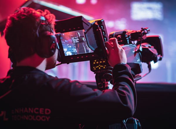 EngineerServiceUA tweet media