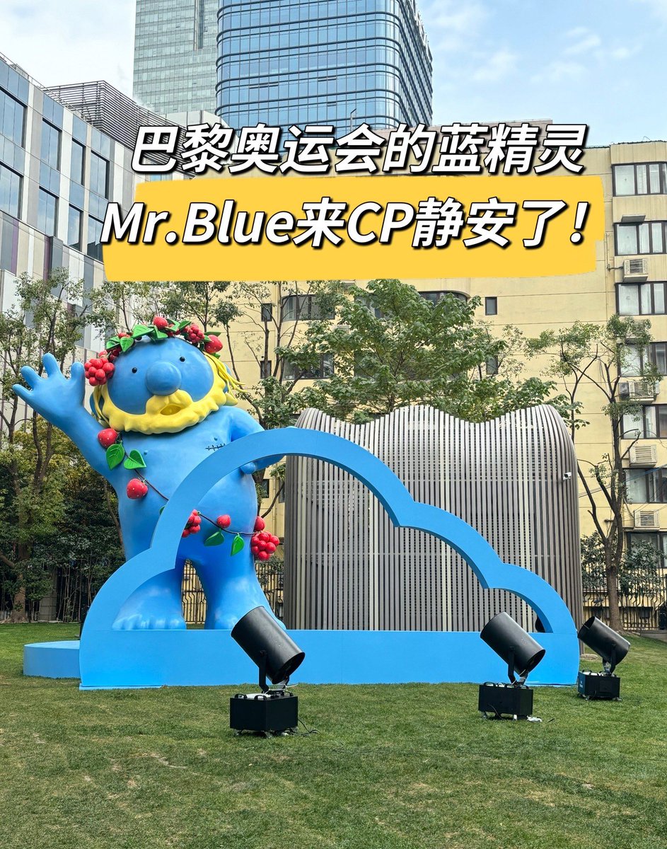 q8_slaiman's tweet photo. Robotics Club: Robot Soccer Showdown! Test your bot’s moves u0026 join the friendly match this Sat (3pm, Lab 2)! All skill levels welcome—beginners get a 15min crash course. Tag a teammate #RoboticsFun #STEMAdventure https://t.co/jU03GcvjXm