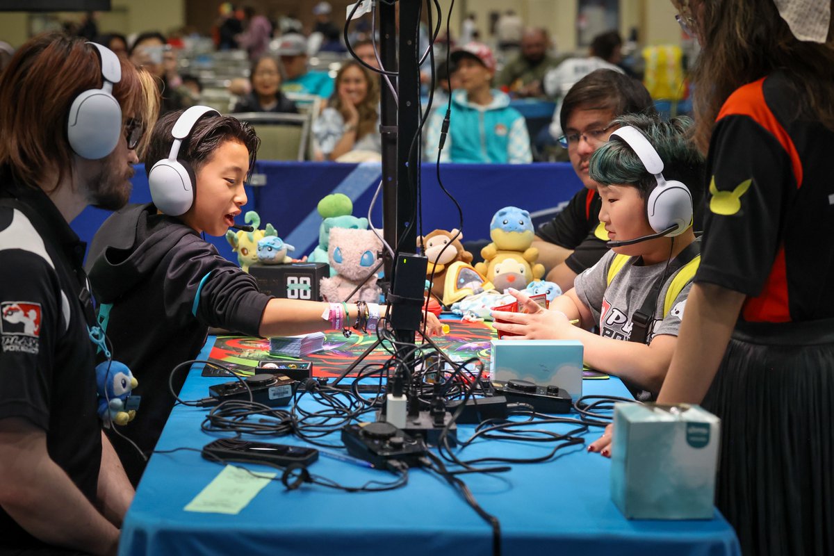 Chris Chen tweet media