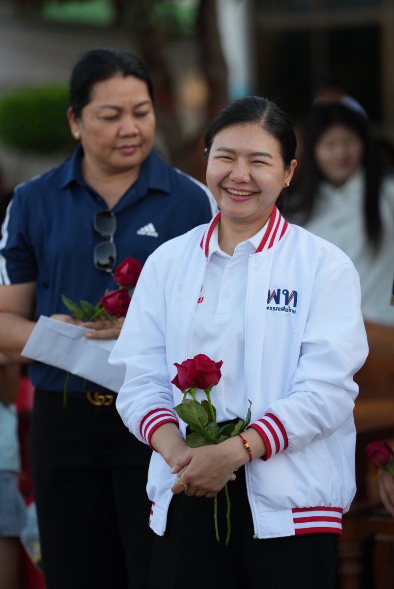 Lunshutter tweet media