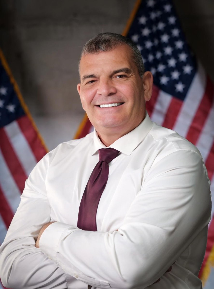 VicMellorForRI's tweet photo. The Ocean State cannot afford more lost jobs, bad policies, and rising taxes.
We need leadership that puts our workers, our families, and our future first.
Rhode Island First. Always.
#VicMellorForCongress
#RhodeIslandFirst https://t.co/bqR3kqch4t