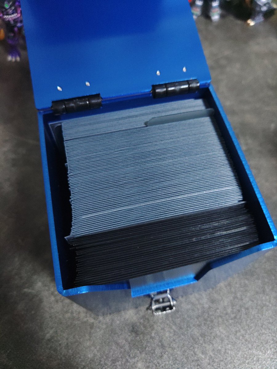 いんこ tweet media