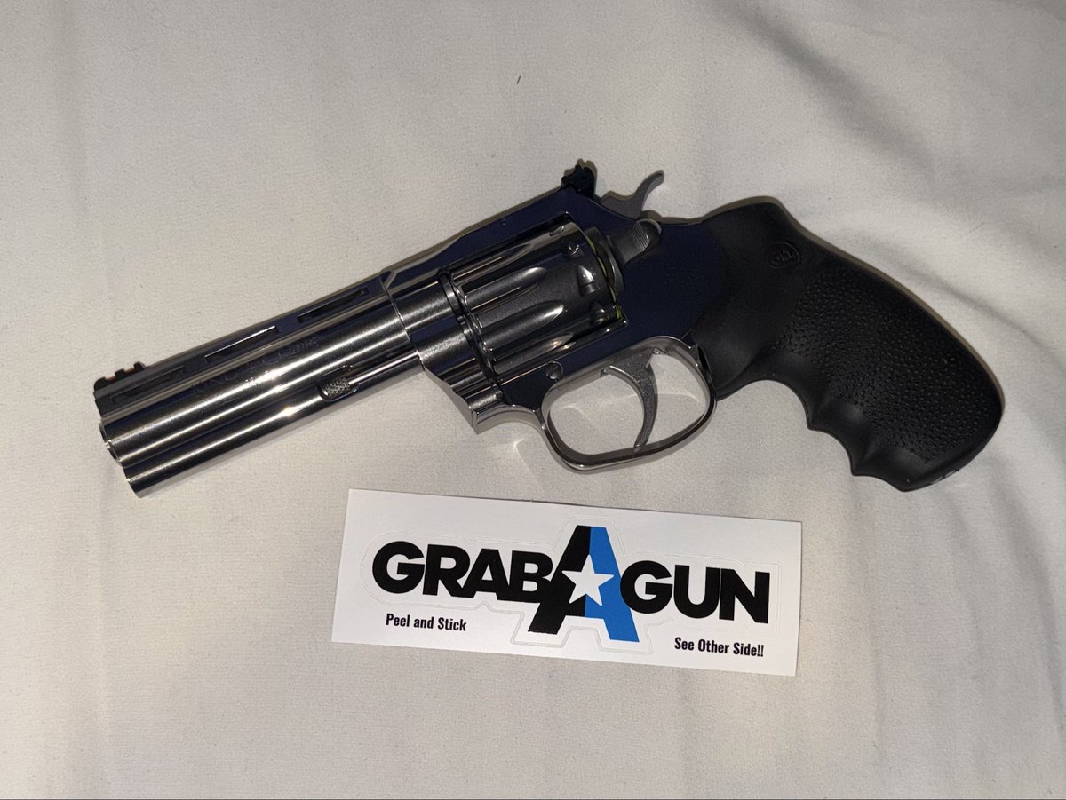 Bill Tackett tweet media