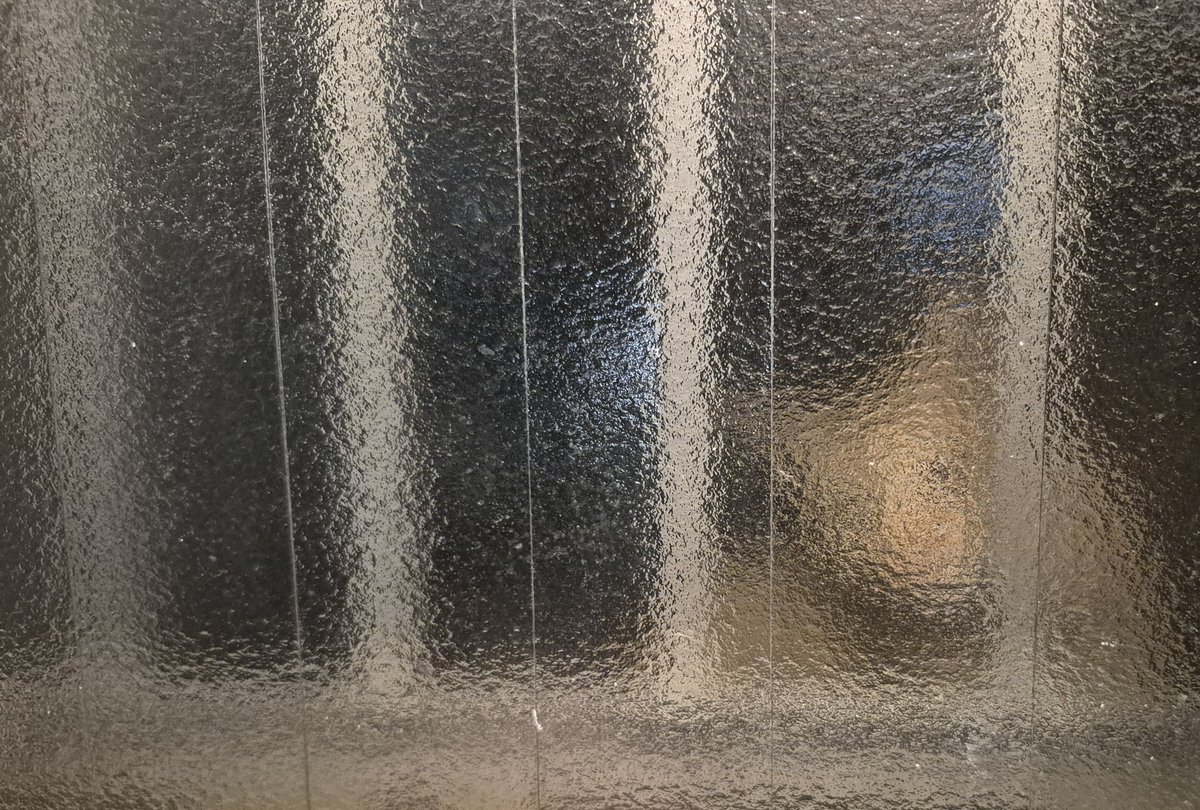 ジト目 tweet media