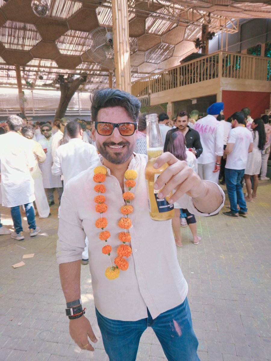 Karan Singh Arora tweet media