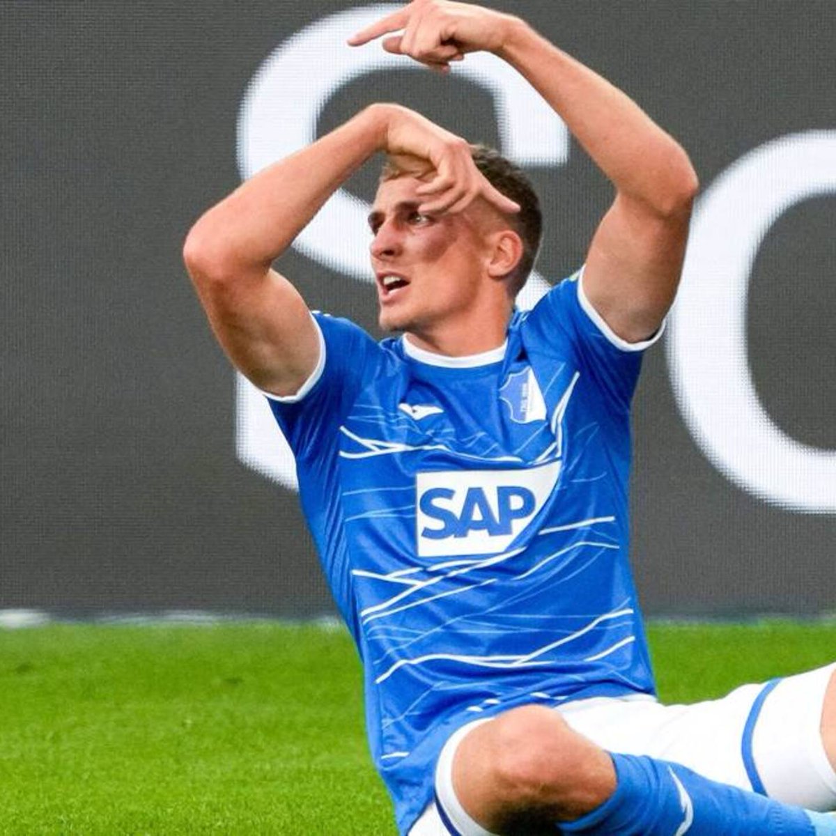 Unser Fußball tweet media