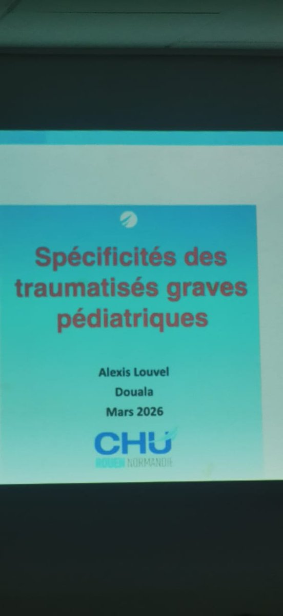 CmrScar's tweet photo. Formation en cours sur la gestion d'afflux massifs de victimes a @LaquintinieCMR avec l'équipe de formateurs du CHU ROUEN Normandie 
#Cameroon 
#Emergency 
#Medicine https://t.co/kyPTK7nP8J