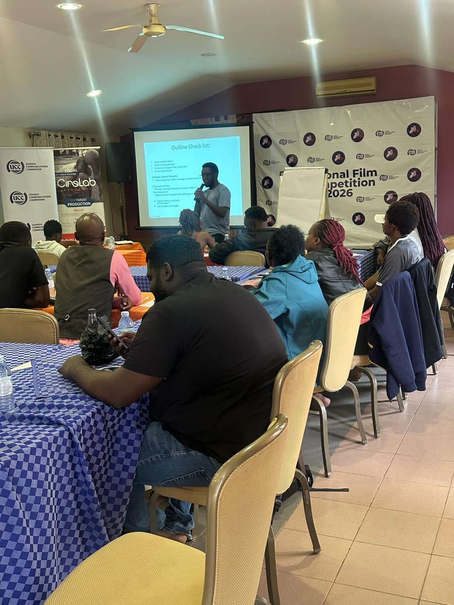 rukie_yusuf's tweet image. At the #RegionalFilmCompetition Soroti @UgandaFilm .Participants are in preparation mode - refining ideas, building confidence &amp;amp; getting ready to showcase their talent.
#EasternRegion is ready🔥 
A big thank you to the @UCC_Official for championing the film industry.
#GoldenPosts