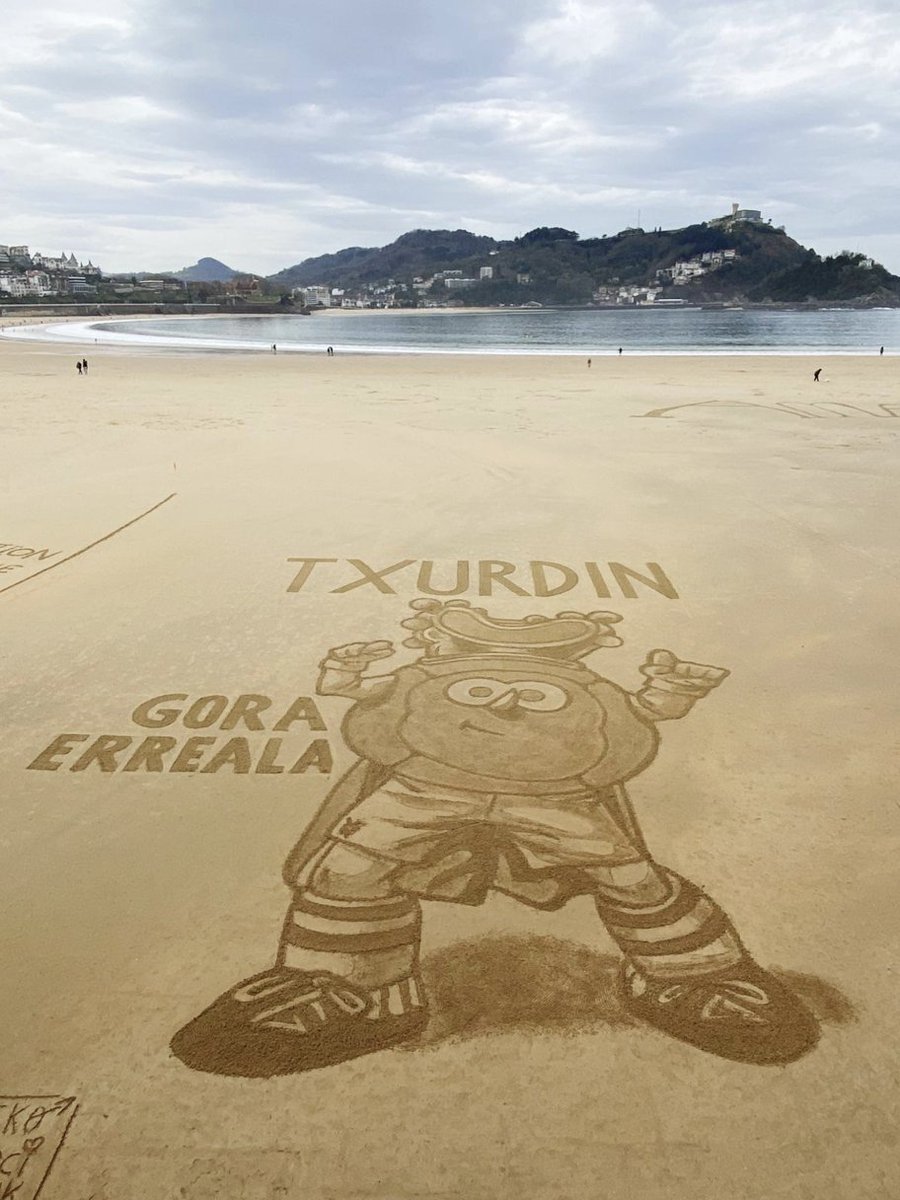 AperryArena (@picodelarea) on Twitter photo 