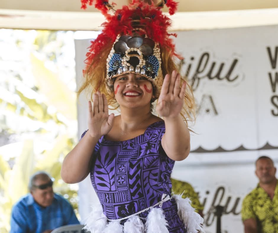 RepPlusUK's tweet image. Samoan pese (song) and siva (dance) are shaped by rhythm, storytelling, and community. Performed at celebrations, ceremonies, and fiafia nights, each song and movement shares stories of family, history, and island life.

#BeautifulSamoa  #BucketListDestination #RepPlusClient
