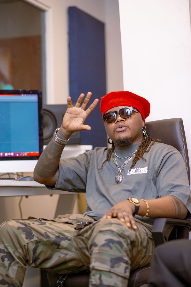 ZOZO MACHINE KING tweet media