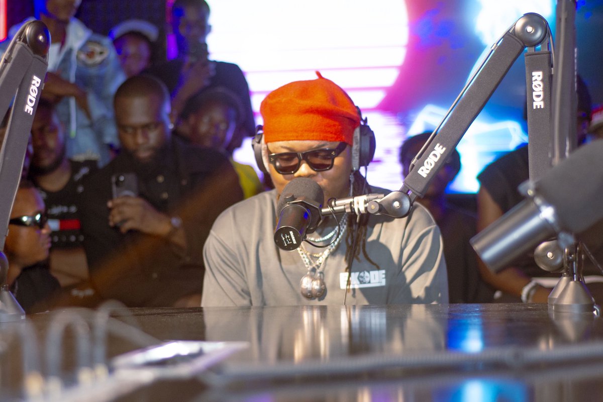 ZOZO MACHINE KING tweet media