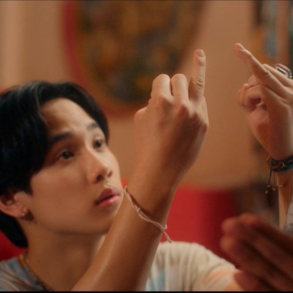 ︎ ︎ ︎ tweet media