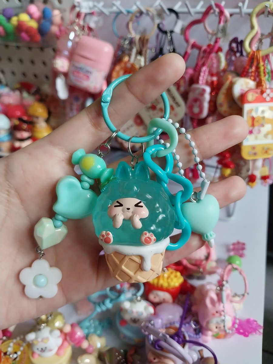 🍭Jual bagcharm & keychain tweet media