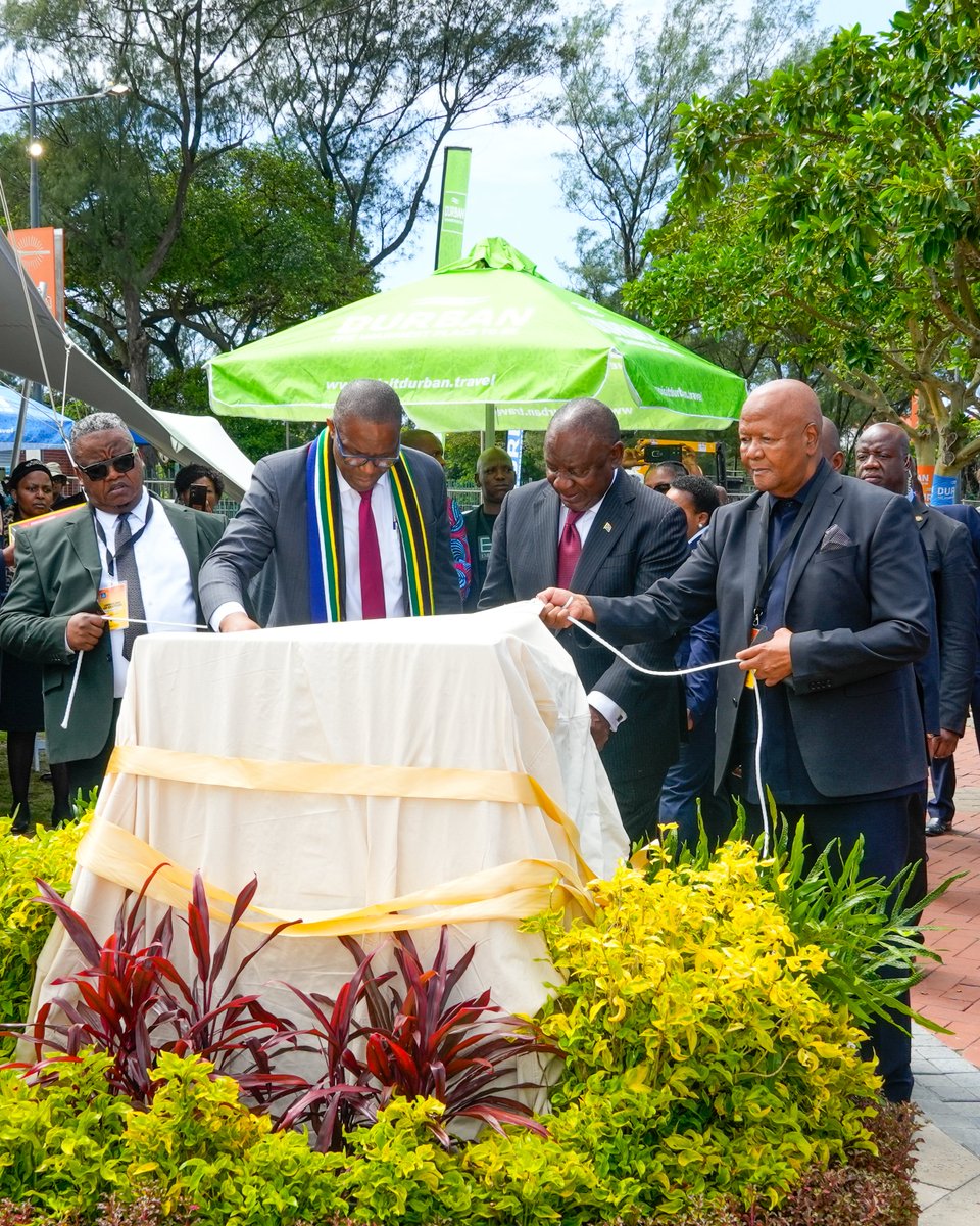 MosesMabhida Stadium tweet media
