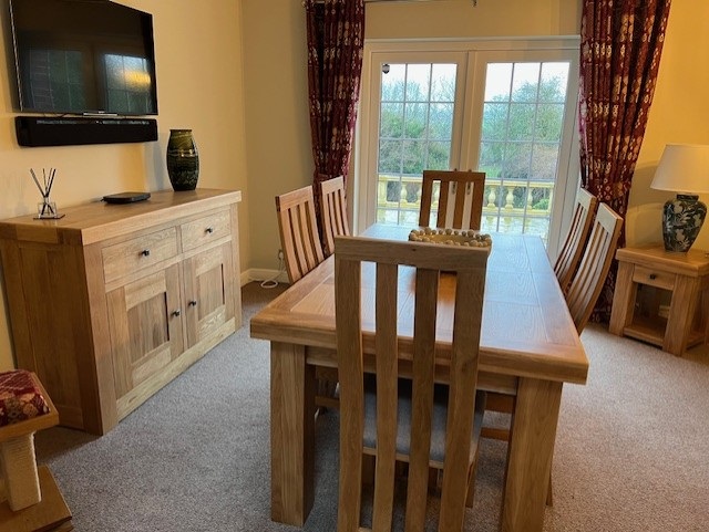 OakFurnitureCo's tweet image. Thank you, Mr Weston, for sending us this picture of your new French Bordeaux Furniture in situ. It all looks amazing.😍 Thanks for choosing us to furnish your beautiful home, and for the lovely 5* review you left us on Trustpilot.❤
-
-
#diningtables #sideboards #chairs #dining