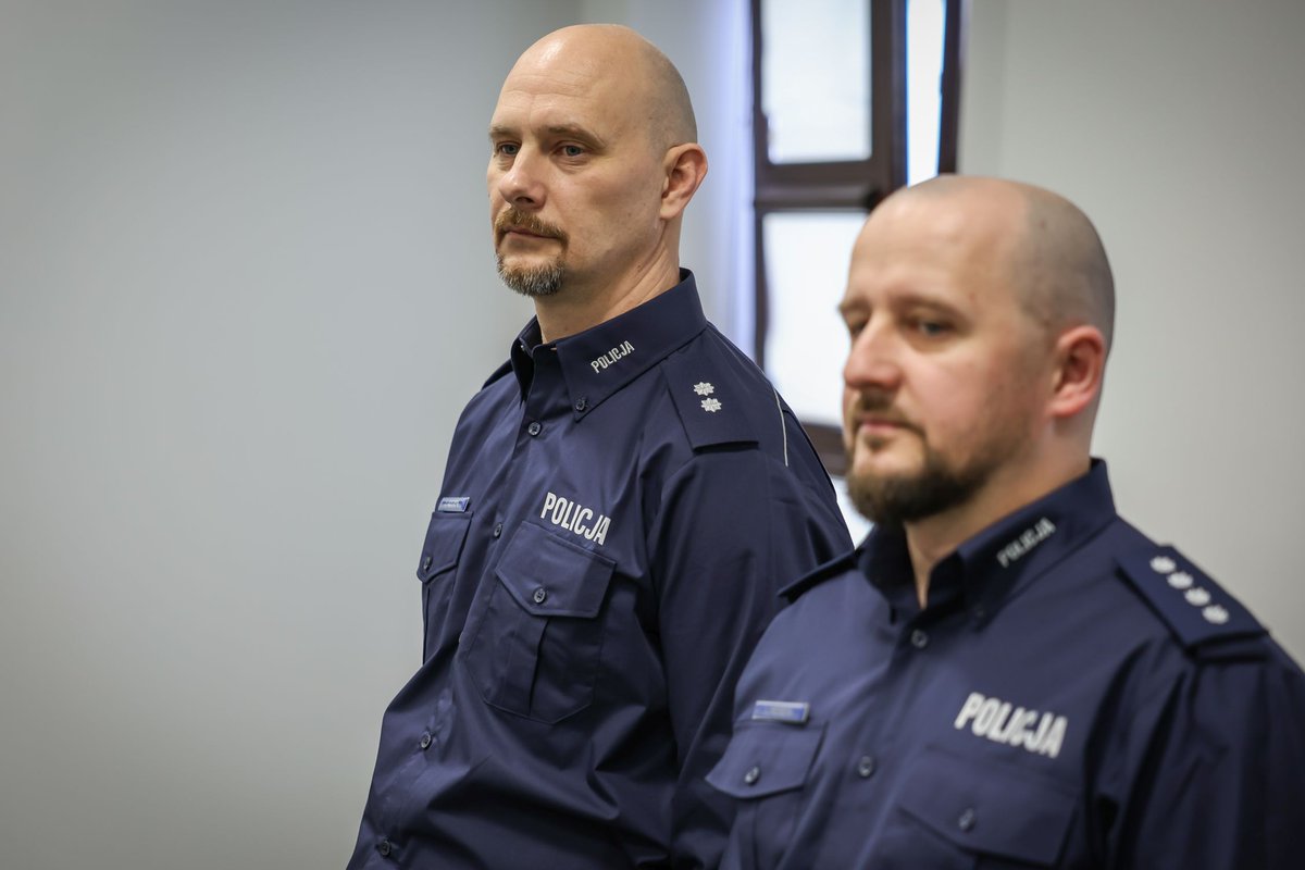 ŚwiętokrzyskaPolicja tweet media