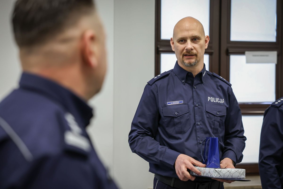 ŚwiętokrzyskaPolicja tweet media