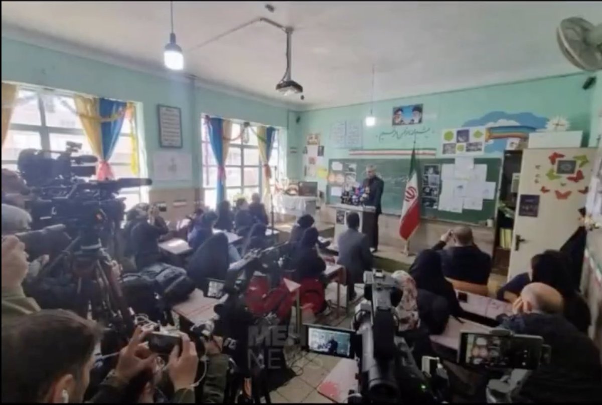 Savakzadeh tweet media