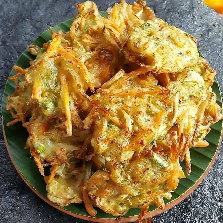 anoreeim's tweet photo. Happy 17 monthversarry sayang ku, jangan bosen sama aku yang kurang jamet ini ya ☺️ jangan ngambekan terus biar ga cepet tua, olah raga kamu biar sehat, masa aku wamil kamu makan gorengan terus sih, tapi tetep i love you @huanqsinb 🤍 selamat berbuka ya sayang 🥰 https://t.co/xQY4DHvQgh