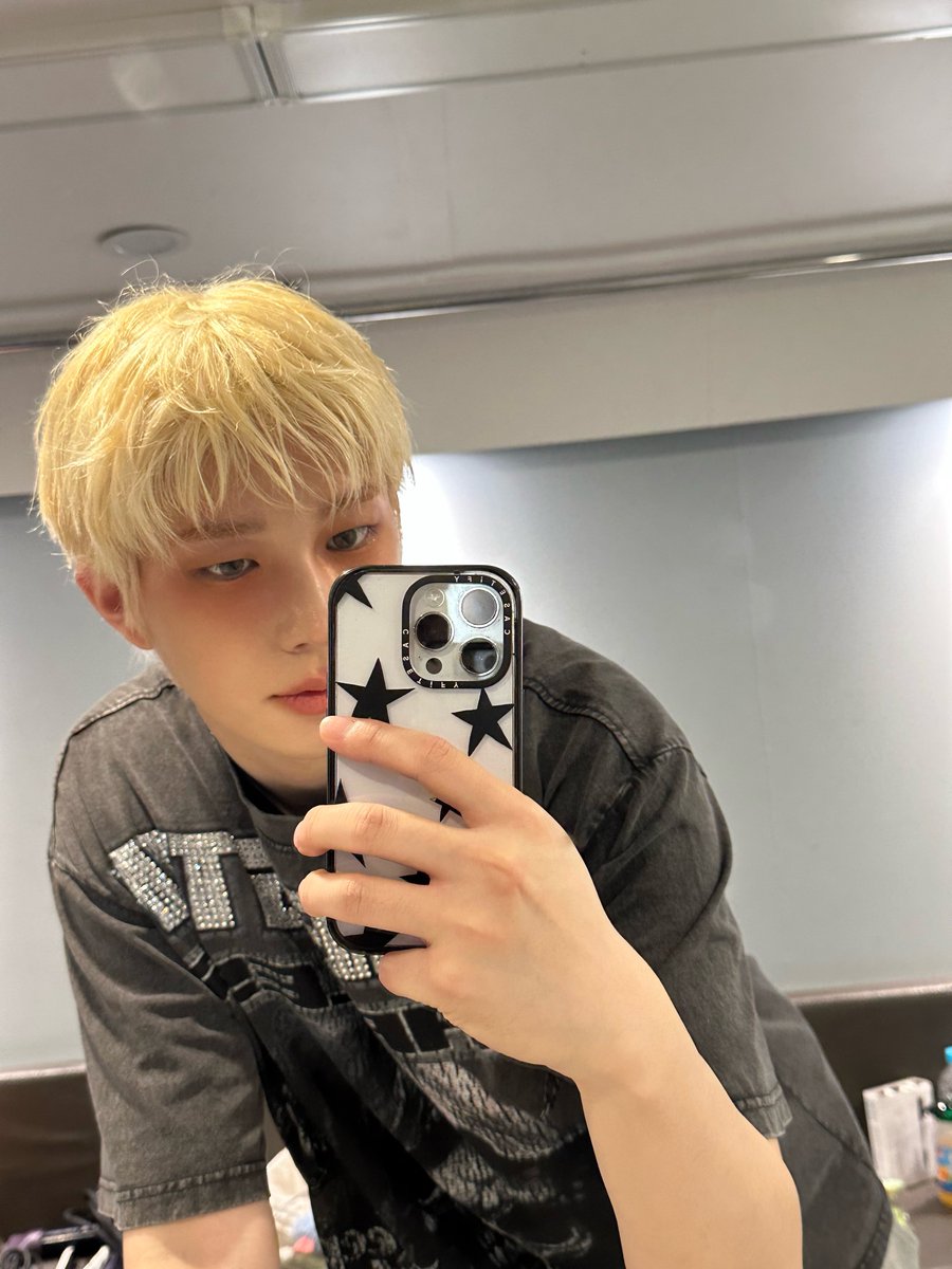 P1Harmony tweet media