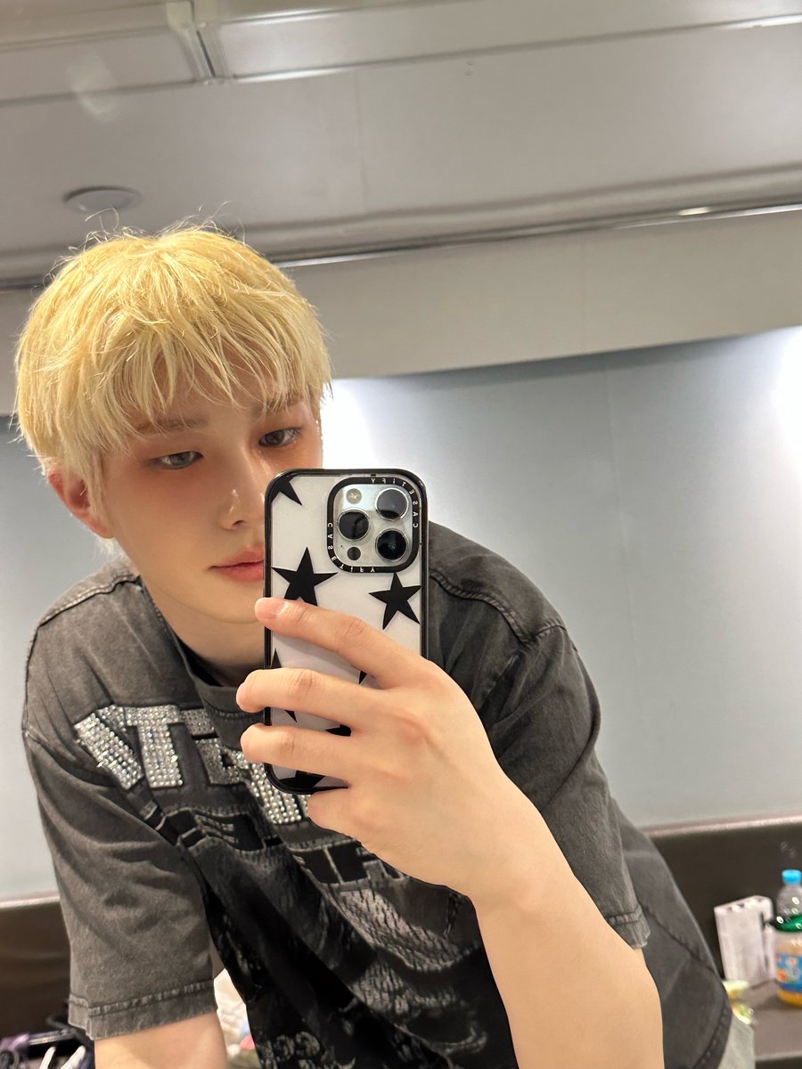 P1Harmony tweet media