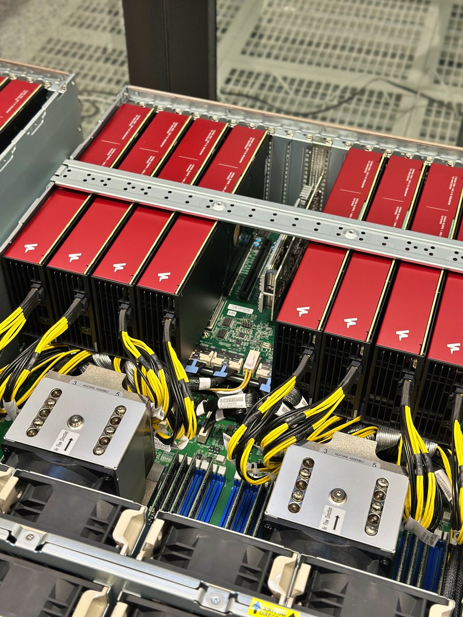 nota_ai's tweet photo. Nota AI integrated FuriosaAI’s RNGD into Naepo Data Center. NetsPresso® now optimizes RNGD for low-latency, energy-efficient Physical AI. ​ 

#NotaAI #FuriosaAI #NetsPresso #RNGD #PhysicalAI #AIOptimization https://t.co/Fn8PMI0FYL