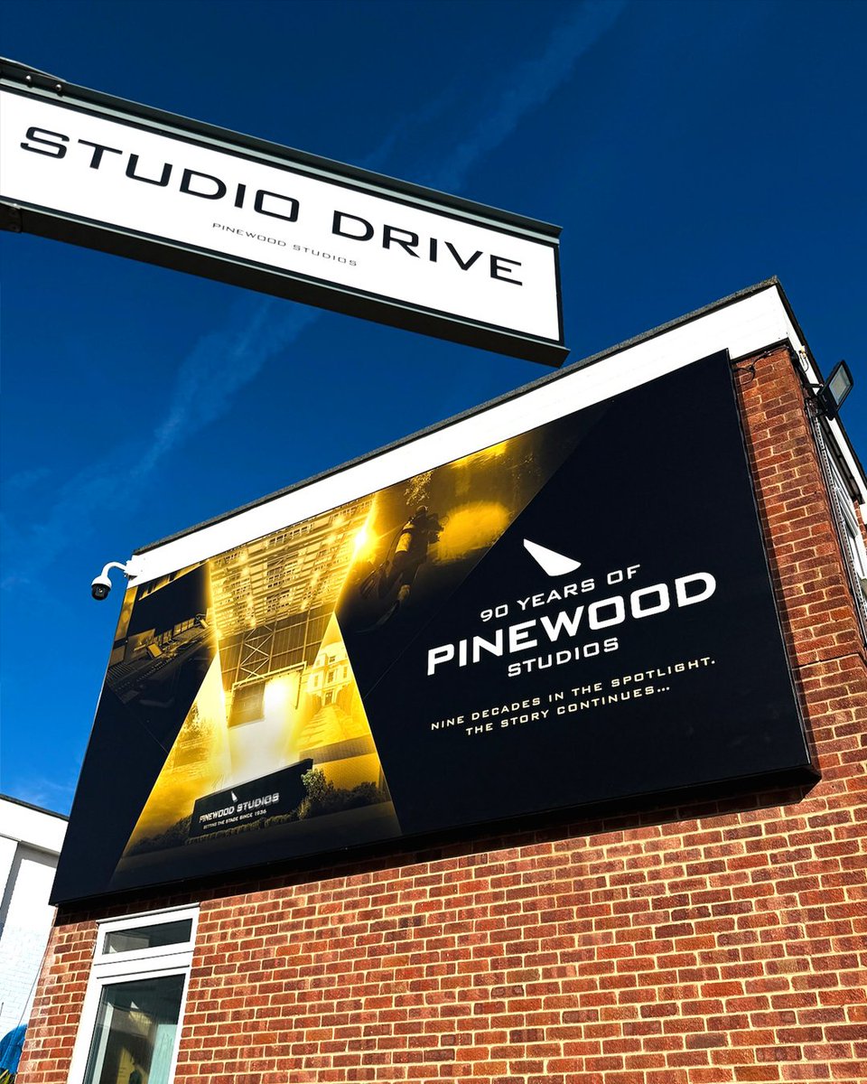 Pinewood Studios tweet media