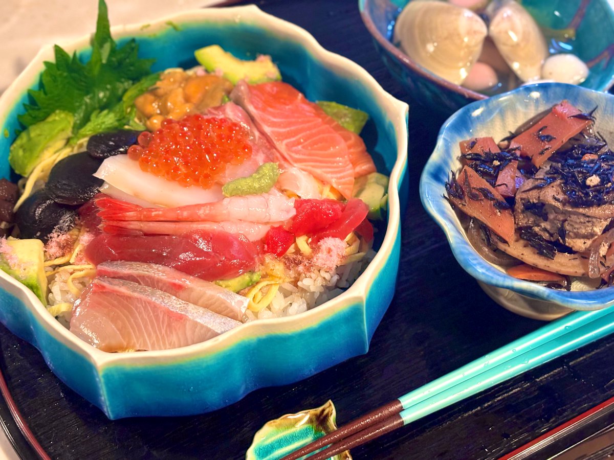 雛まつり定食つくった😋🌸