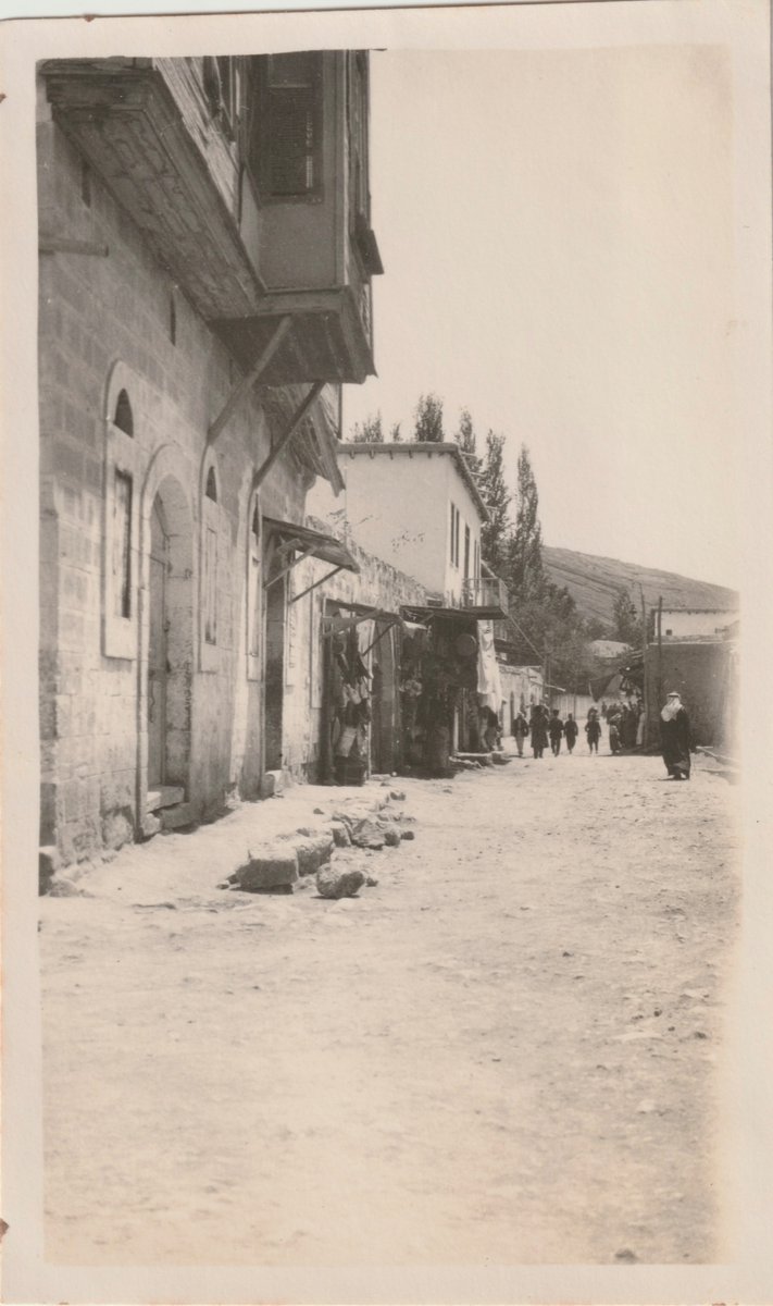 rossinjoppa's tweet photo. #Day214 Portobello to Tokyo fundraiser for https://t.co/p86lkRLaFX
[stalled in Nizhny Novgorad]
Today’s donation is to Salim https://t.co/lreoWJHkUJ

photos of street scenes in Amman, c1930s
@ll4gaza_ofcl https://t.co/ahC5LUnpqh