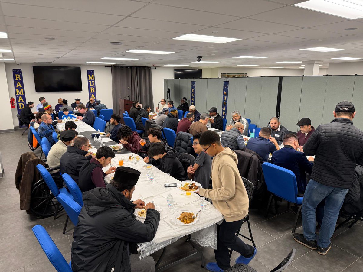 Ahmadiyya Zion tweet media