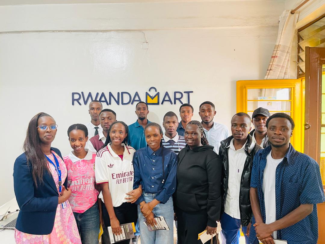 RwandaMart tweet media