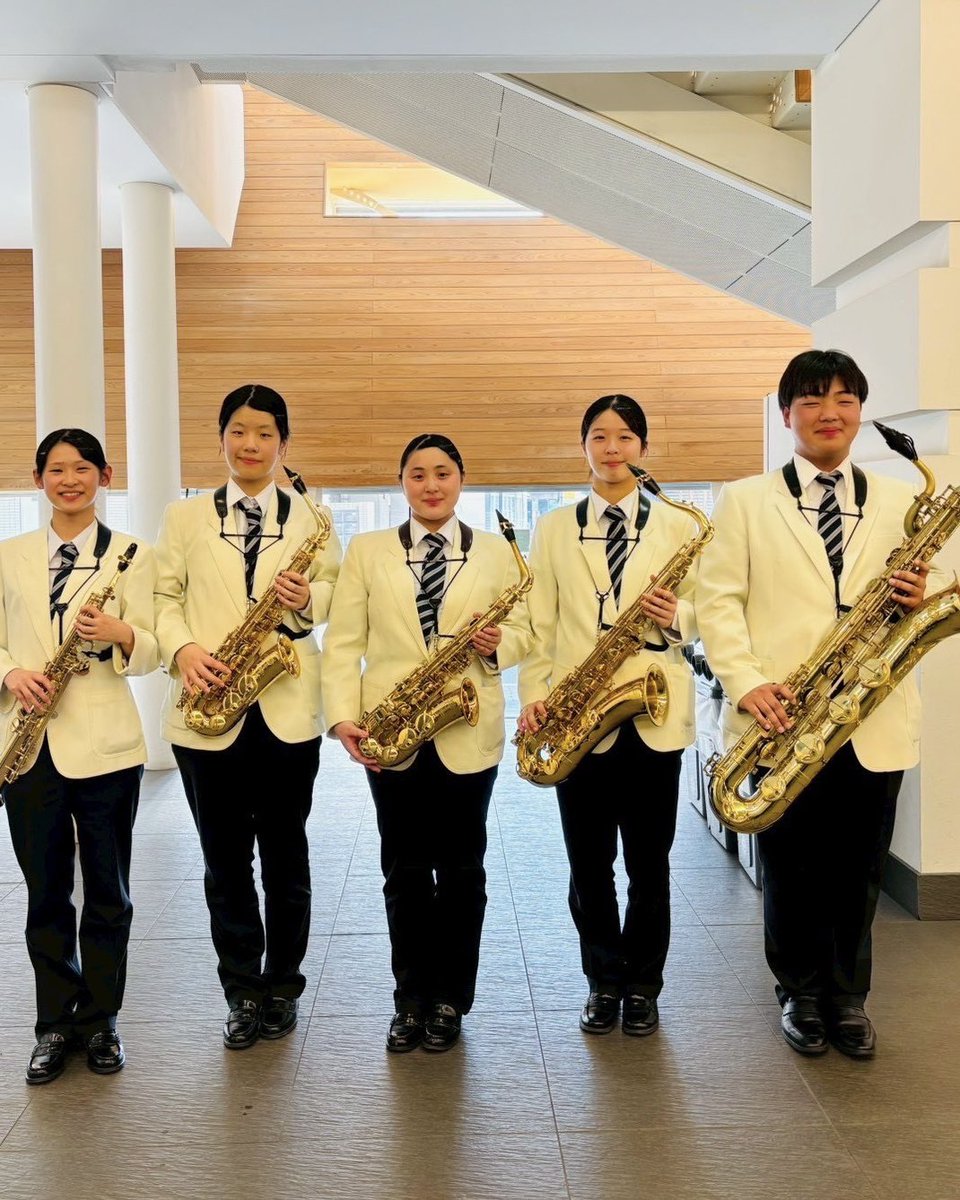 two_R7's tweet photo. 2月22日(日）日本サックスフォーン協会主催第23回アンサンブルコンクールが行われました。

《結果》
サックス五重奏 金賞🥇

出場したメンバーからのコメントです↓ https://t.co/IPH7AuZr6d