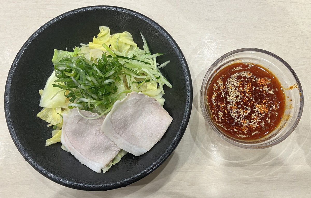 hiroshimanoodle's tweet photo. #辛部
つけ麺 https://t.co/1K57AEH4k2