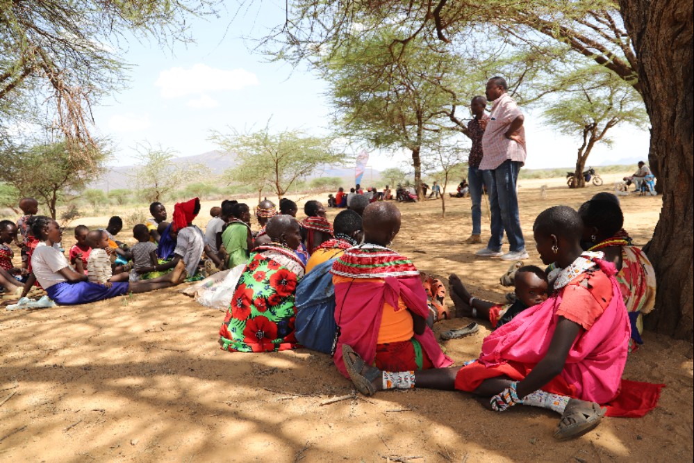 #MenEndFGM tweet media