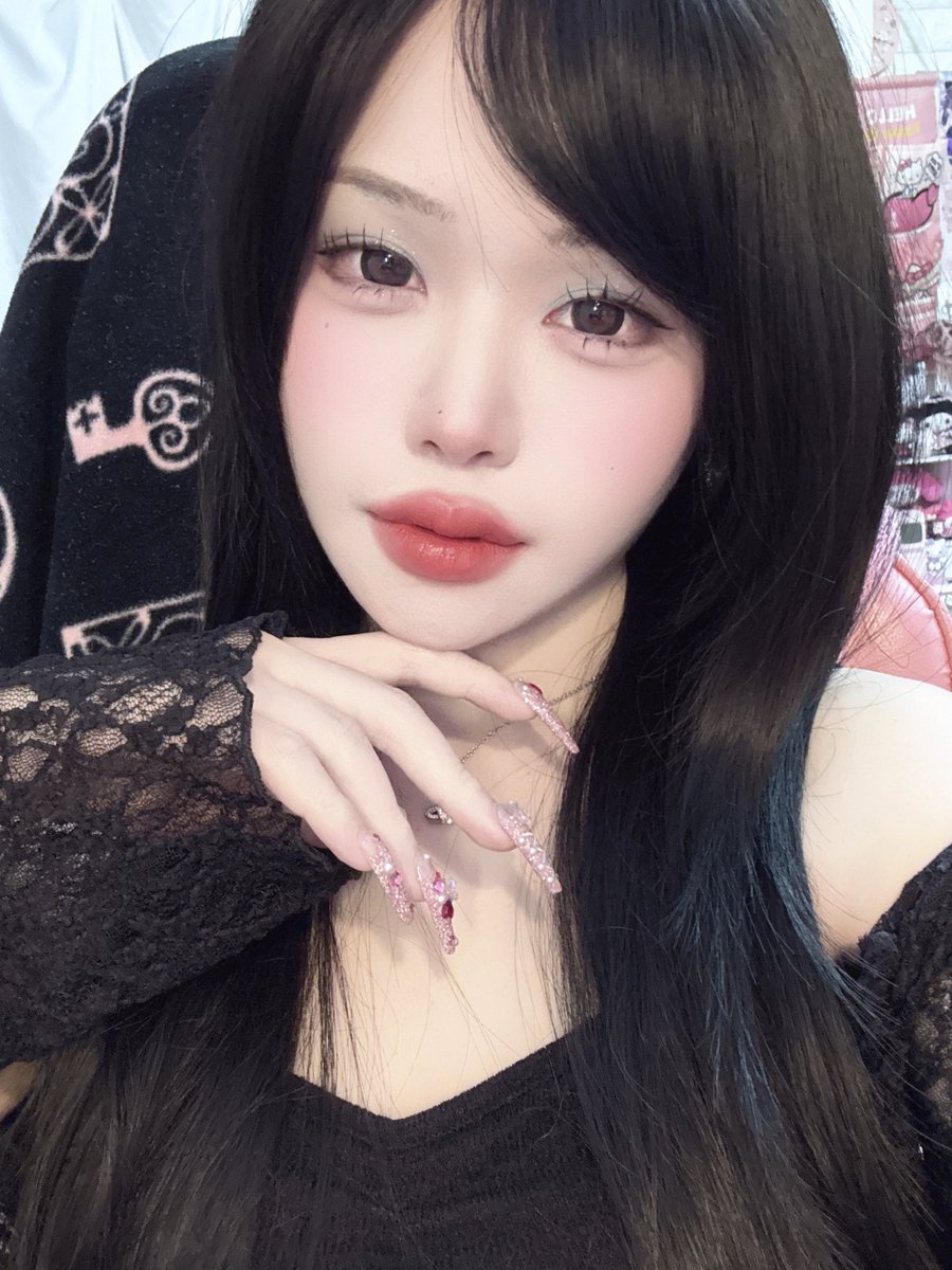 𝑯𝒂𝒏𝒊 ⓘ tweet media